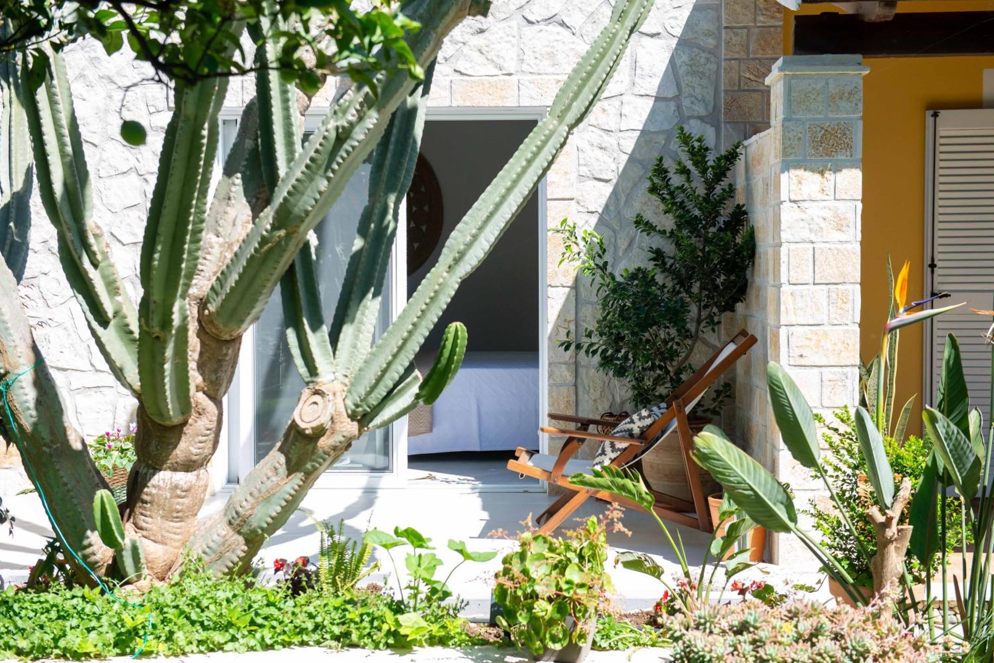 Alex Studios & Apartments Arillas  Extérieur photo