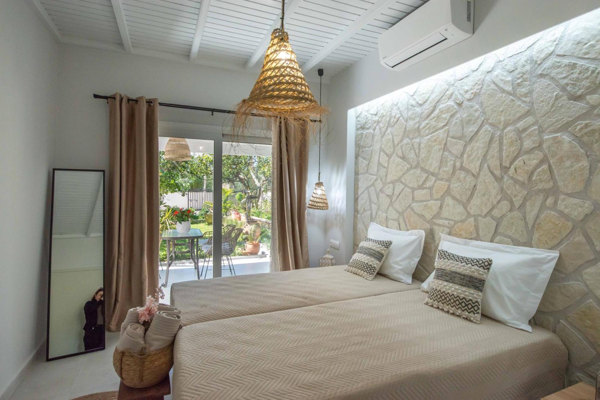 Alex Studios & Apartments Arillas  Extérieur photo